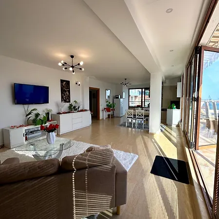 Princess View Penthouse Lägenhet