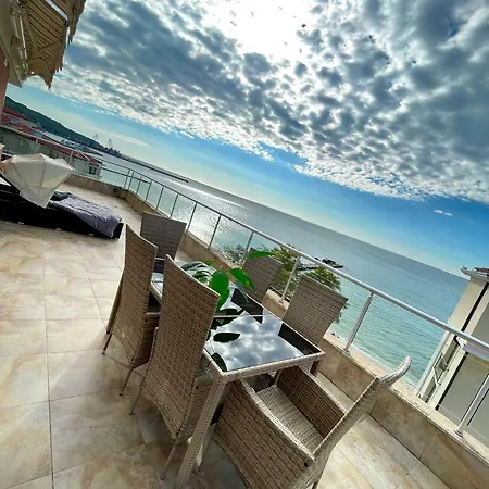 Princess View Penthouse Baltjik